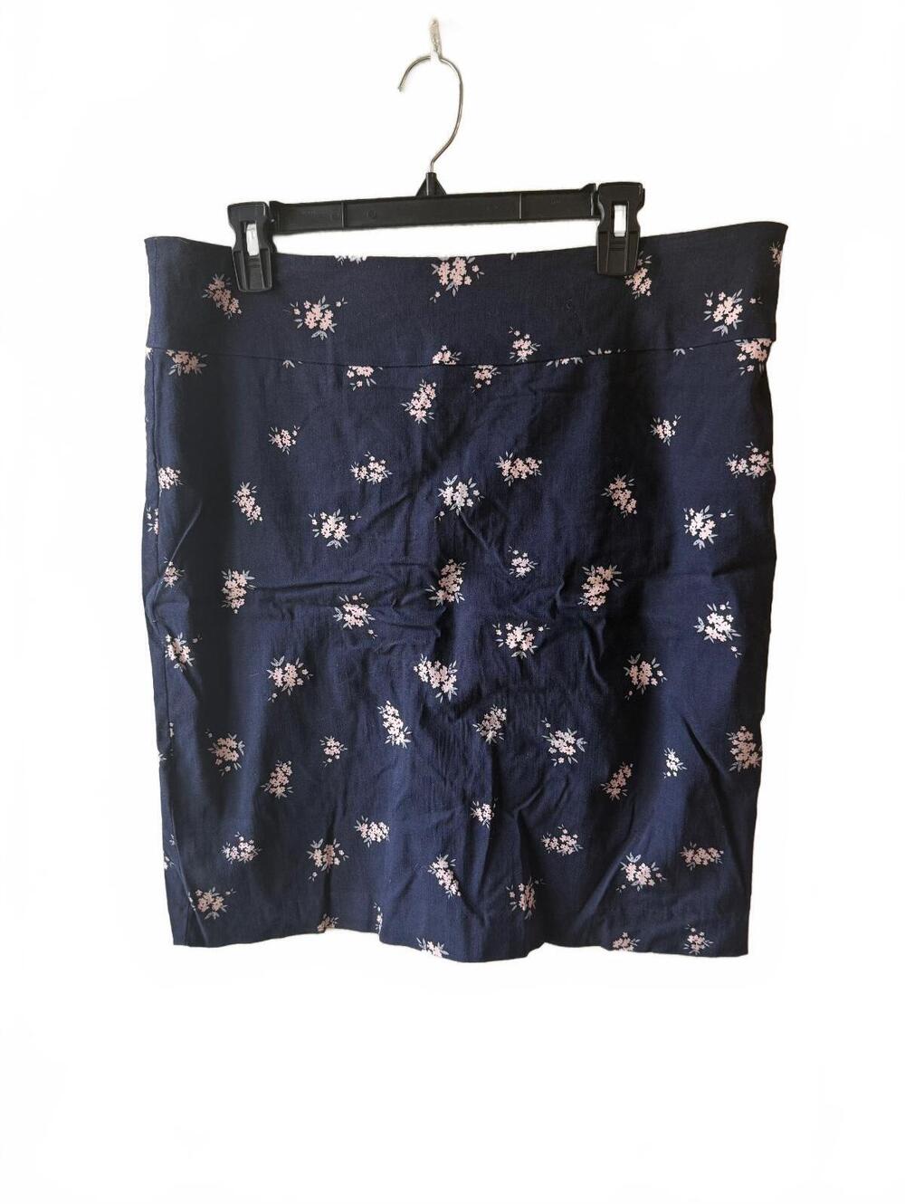 Margaret M Navy Blue Floral Pencil Skirt XL